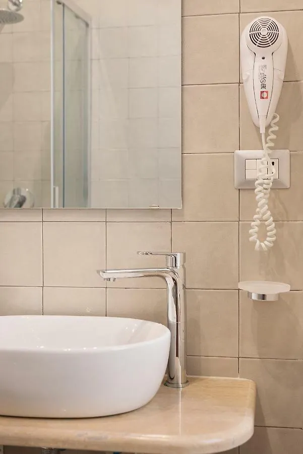 B&B Toledo One ナポリ 2*,  イタリア